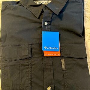 Men’s shirt by Columbia XL NWT